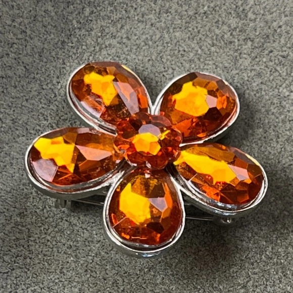 Amber Orange Floral Brooch Pin Rhinestone Flower Metallic Retro Statement - Picture 11 of 16